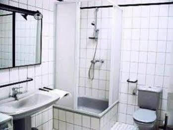 ברלין Hotel Pension Arta מראה חיצוני תמונה
